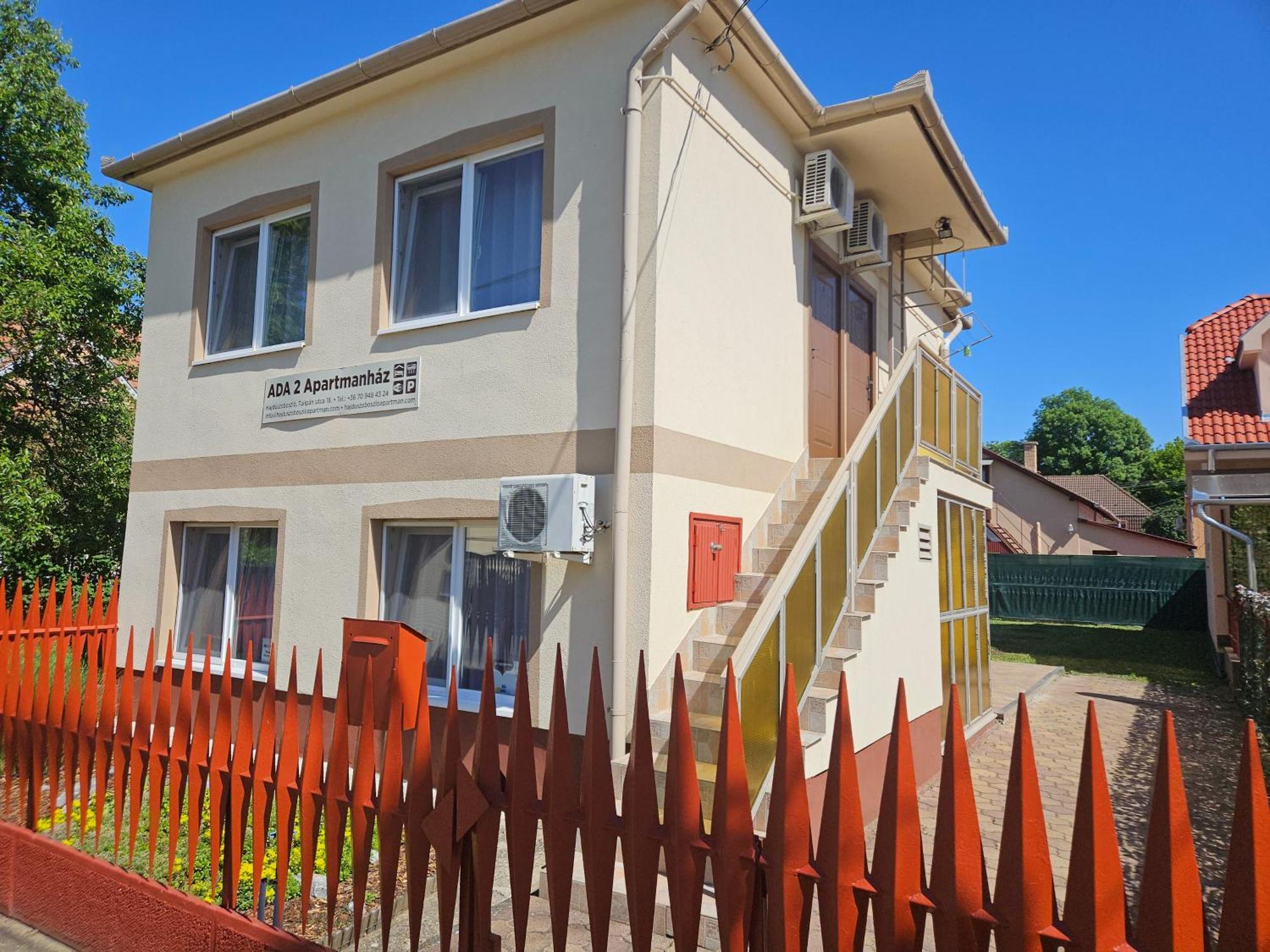 Ada 2 Apartmanhaz Хайдусобосло Экстерьер фото