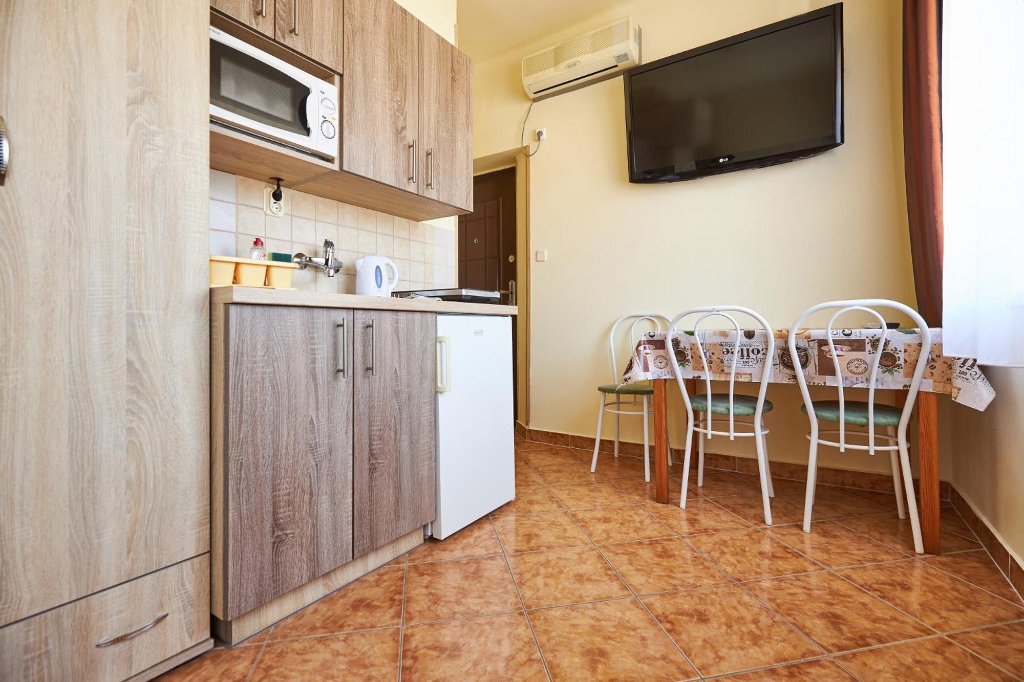 Ada 2 Apartmanhaz Хайдусобосло Экстерьер фото