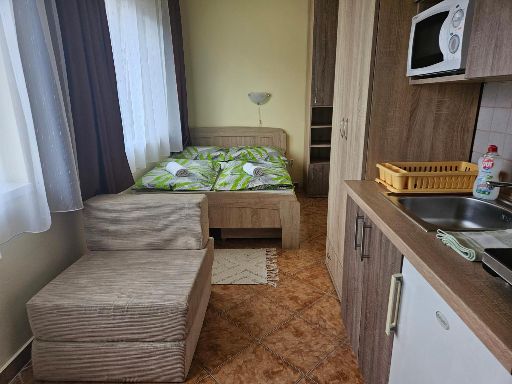 Ada 2 Apartmanhaz Хайдусобосло Экстерьер фото