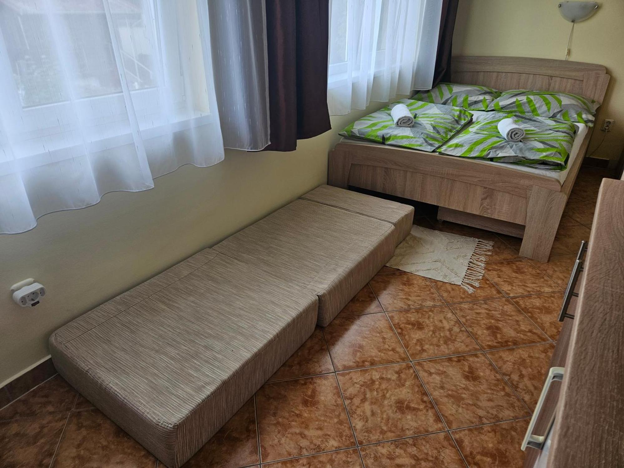 Ada 2 Apartmanhaz Хайдусобосло Экстерьер фото